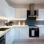 Arctic Circle Homes * 로바니에미