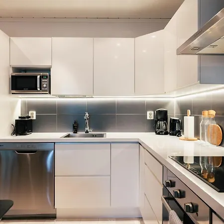 Daire Arctic Circle Homes *