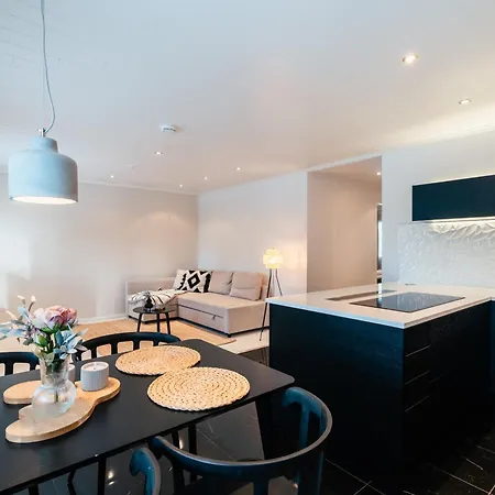 Daire Arctic Circle Homes *
