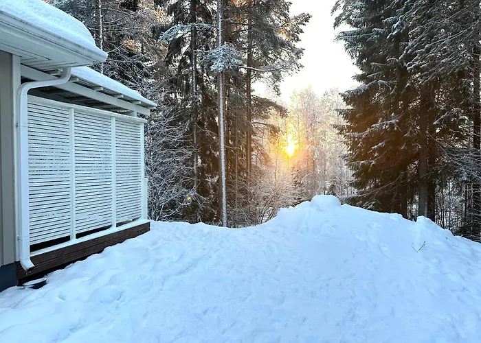 Arctic Circle Homes *